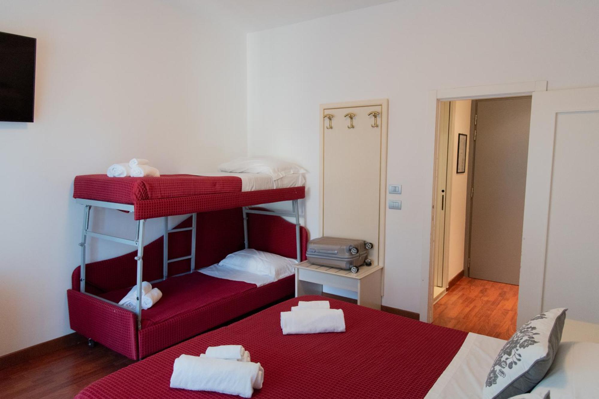 Hotel Maestri Riccione Esterno foto