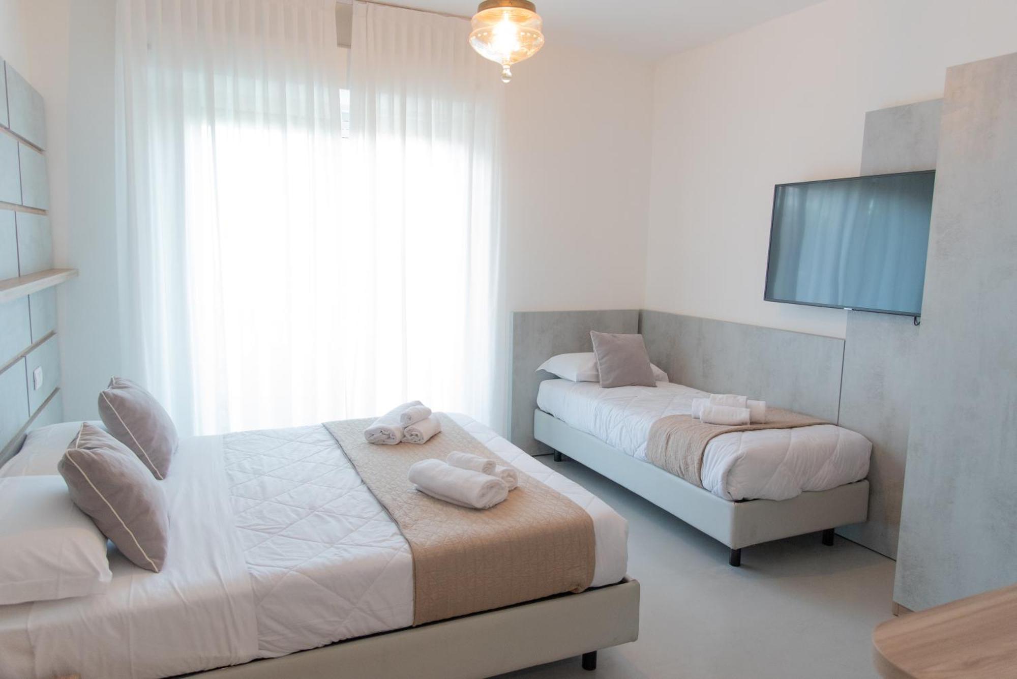 Hotel Maestri Riccione Esterno foto