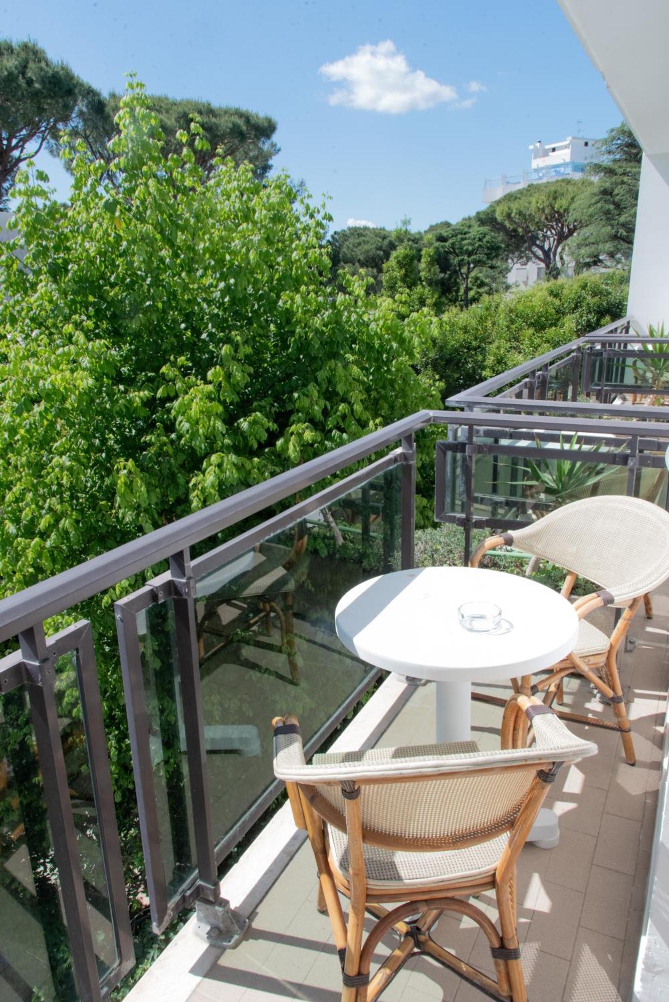 Hotel Maestri Riccione Esterno foto